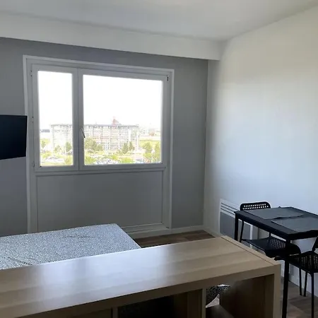 Horizon Bleu, Vue * Calais