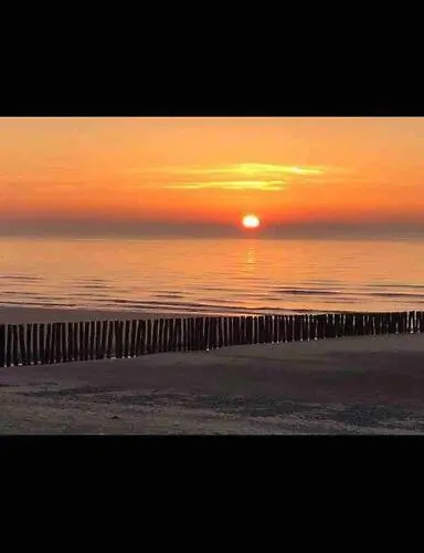 Horizon Bleu, Vue * Calais